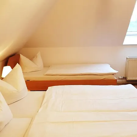 5 Im Haus Am *